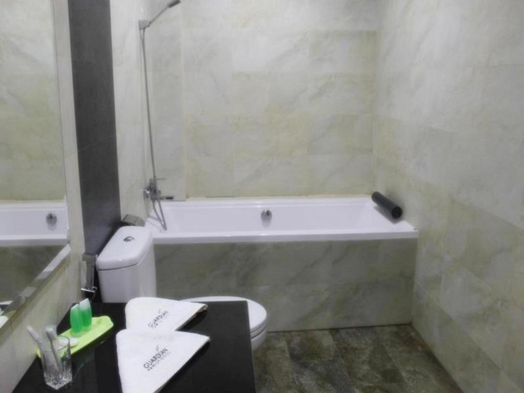 Guardian Family Hotel Sorong Dış mekan fotoğraf